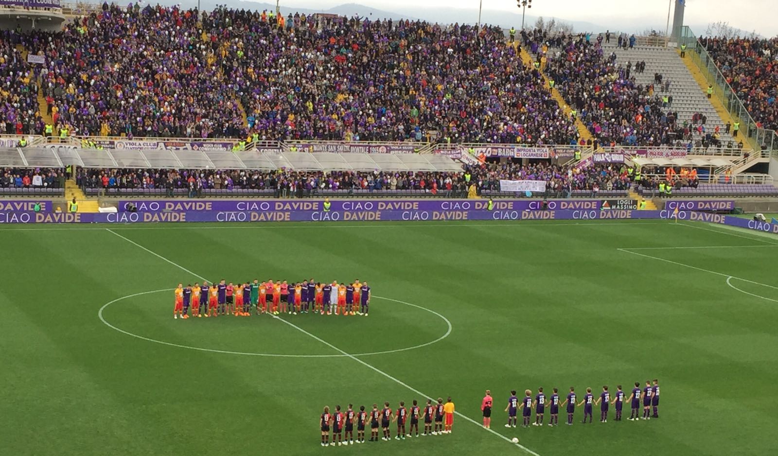 fiorentina benevento minuto silenzio