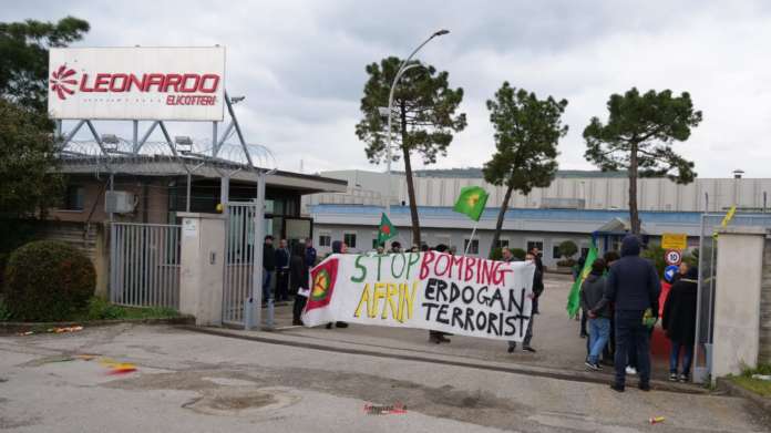 protesta ex agusta 4