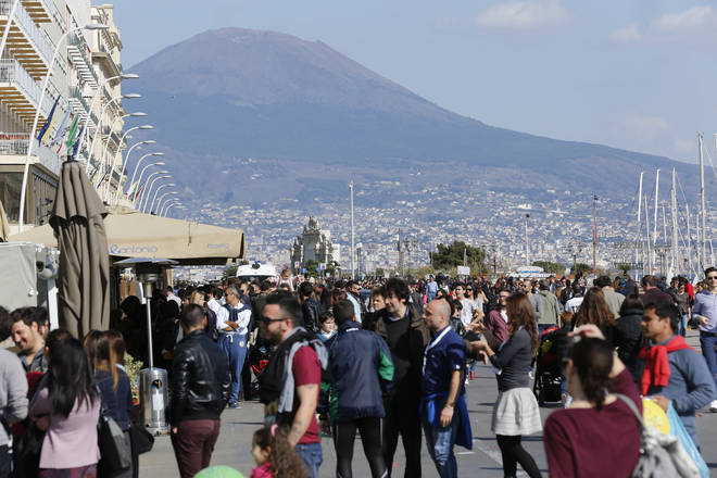 turisti napoli