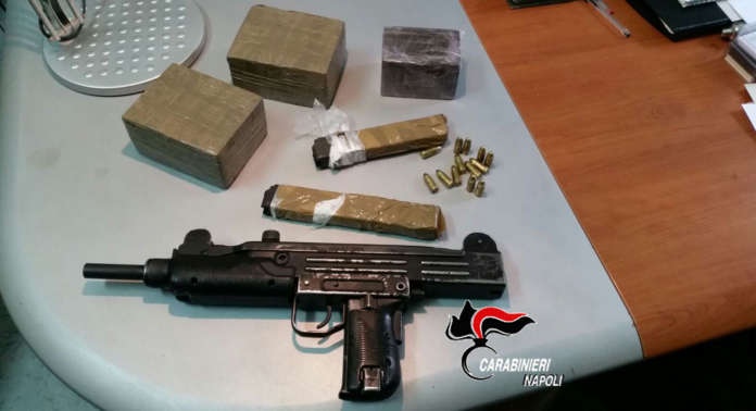 uzi e droga