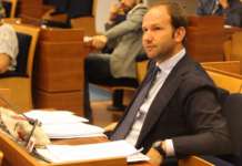 Caserta, Zinzi esulta per il ballottaggio: “Sfratteremo Marino”