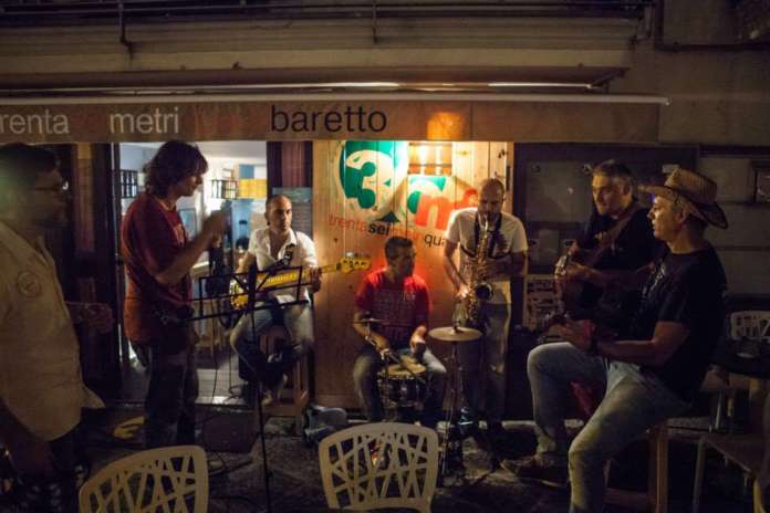 jAZZ IN pIAZZA