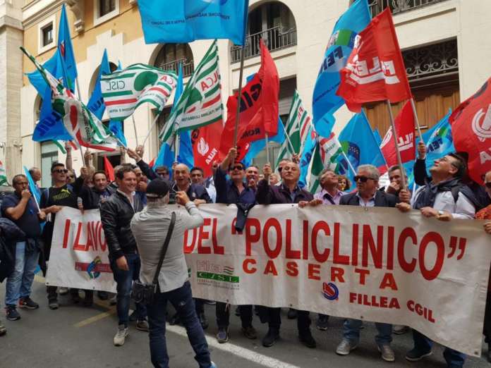 policlinico vertenza caserta