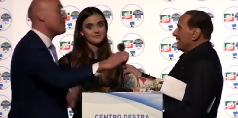 Berlusconi gaffe Aosta