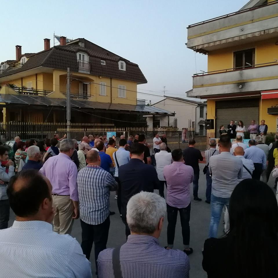 De Filippo comizio via cancello 2