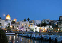 Ischia, continua il boom turistico: alberghi aperti fino al 1 Novembre