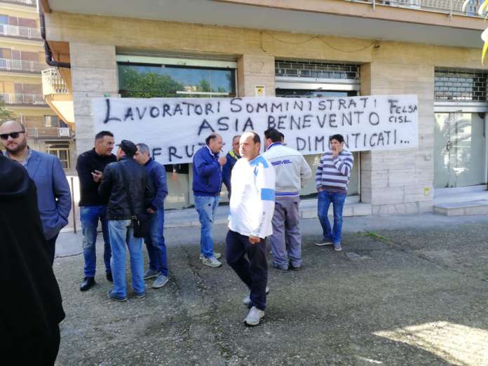 protesta lavoratori asia (1)
