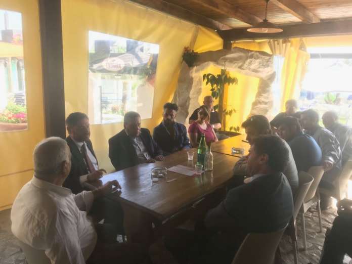 uniti per ceppaloni