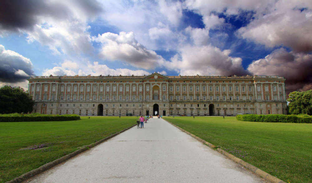 Reggia_di_Caserta_-_panoramio