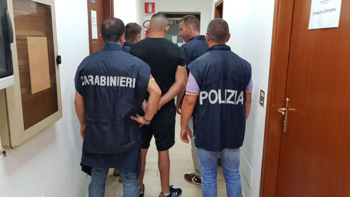 foto arresto rapinatore 1