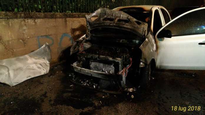 Auto incendio