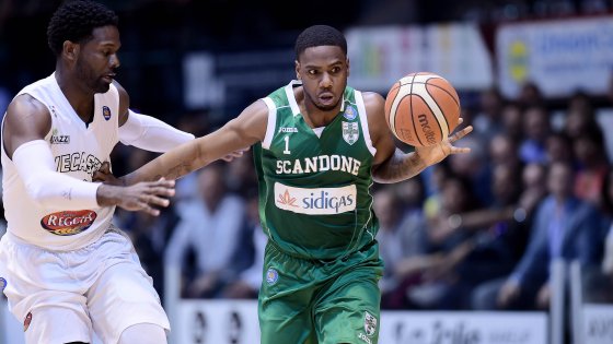 Ragland-in-azione-a-Caserta