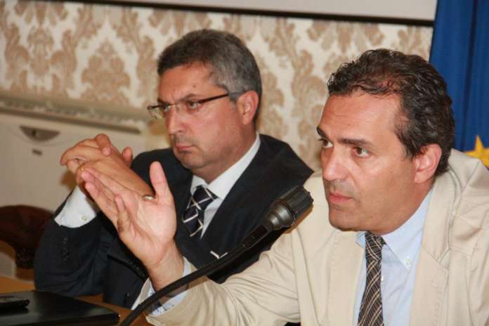 auricchio e de magistris