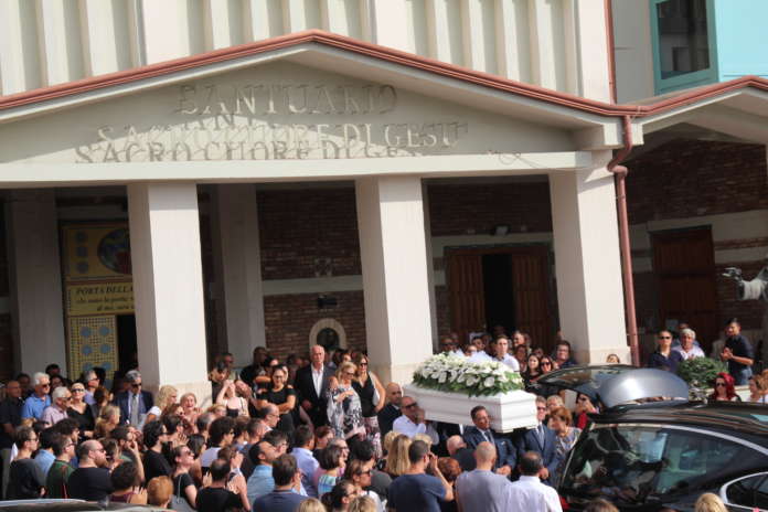 funerale giovanni salemme (5)