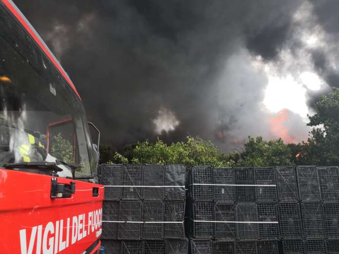 incendio caserta