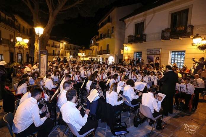 Banda Anbima 02