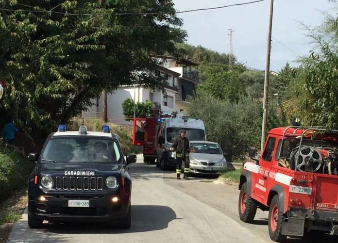 Il momento dell'intervento a casa della signora