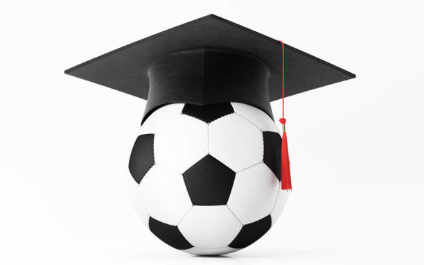 pallone e laurea