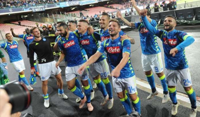 Napoli-sotto-la-curva