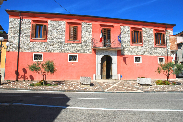 Reino_-_Palazzo_Meomartini