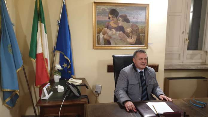 antonio di maria sedia