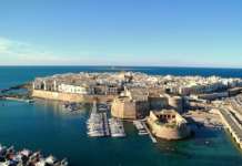 Rissa sul lungomare di Gallipoli, 3 giovani napoletani feriti e denunciati