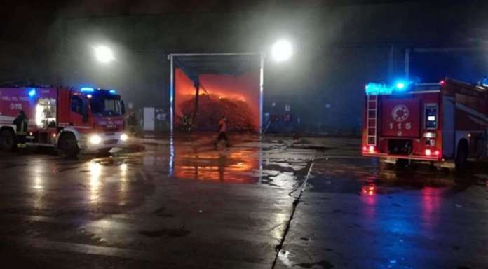 incendio stir santa maria capua vetere