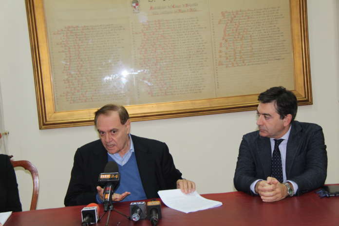 conferenza mastella rifiuti (2)