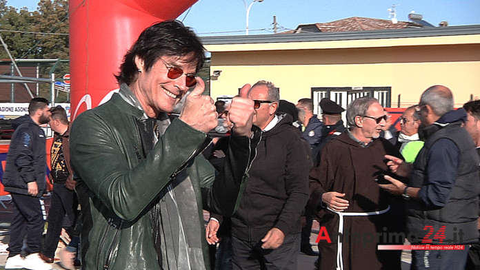 ronn moss pietrelcinaq
