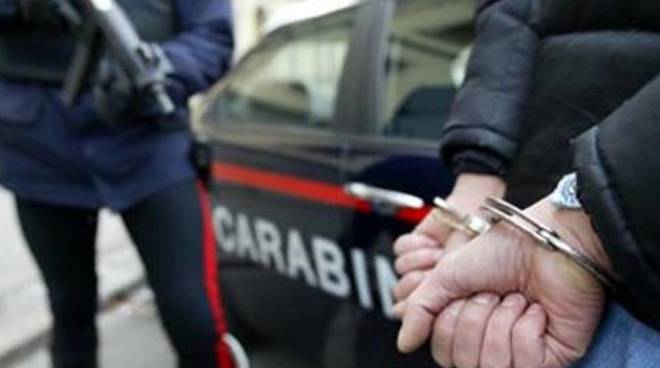 Arresto carabinieri 01