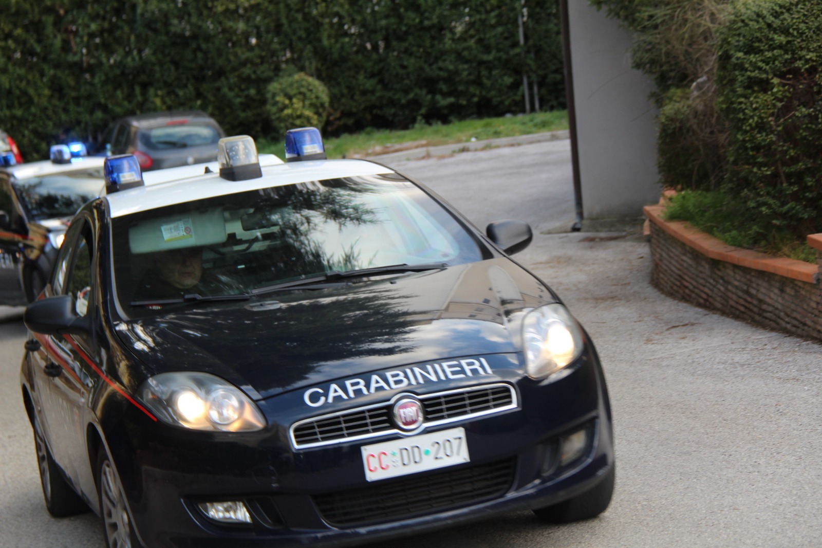 auto carabinieri