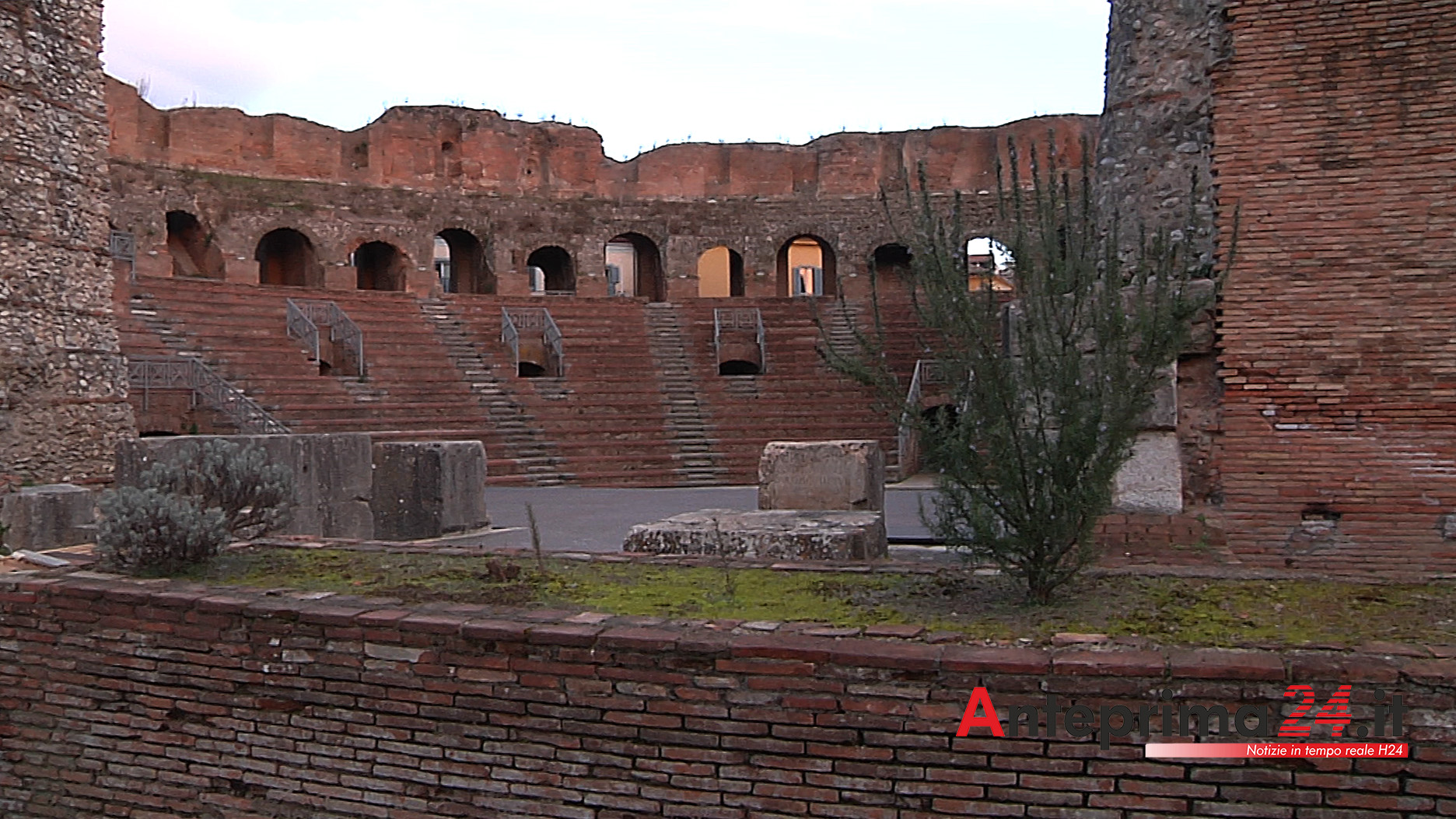 teatroromano2
