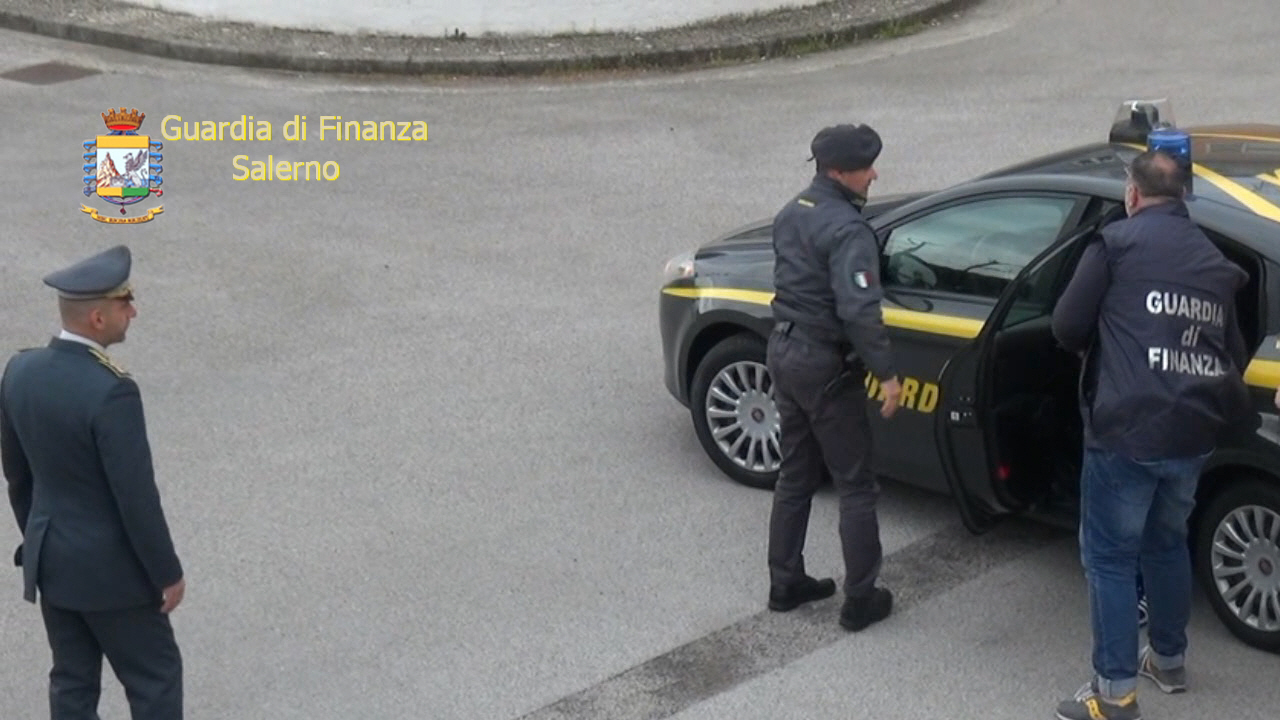 Finanza Salerno 1