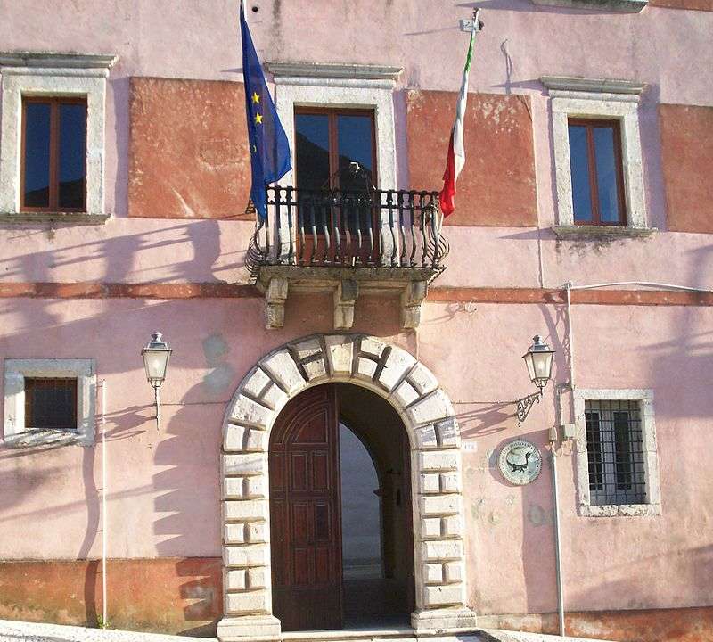 800px-Part._palazzo_Ciaburro