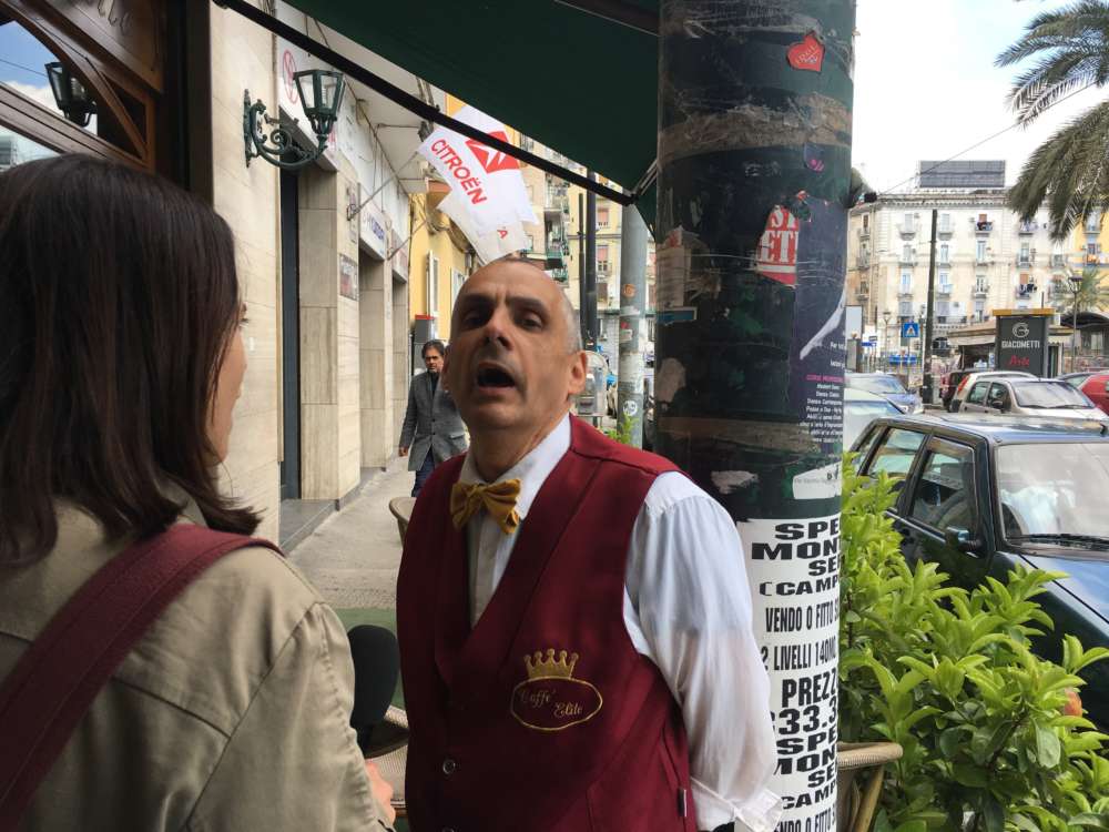 Roberto barista Noemi