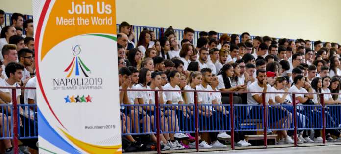 Universiadi: de Magistris, concentrati a risolvere problemi