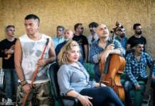 Capone & BungtBangt, Solis String Quartet e Iaia Forte in “Strativari”