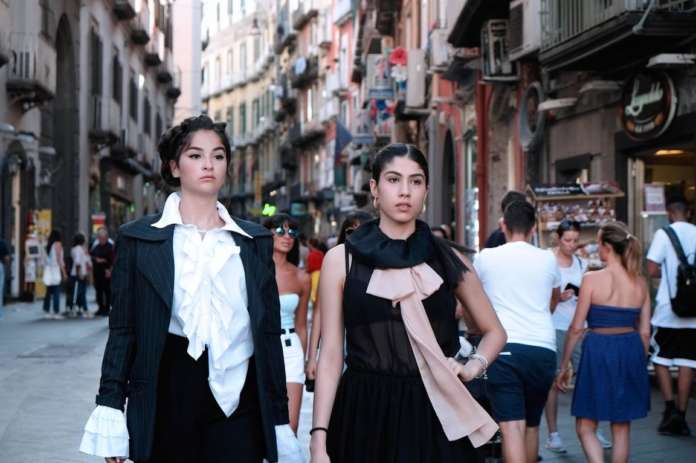 Napoli fashion on the road celebra l’eleganza del quartiere Chiaia-6