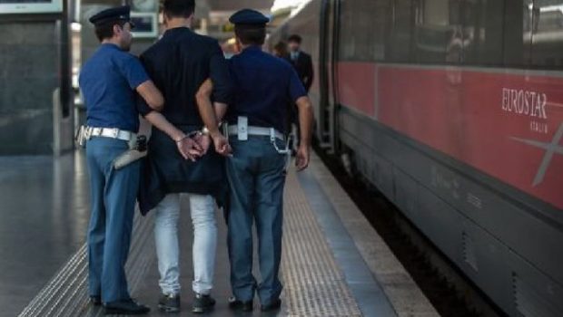 arresto-polizia-ferroviaria-polfer