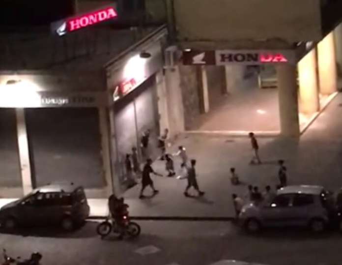 ragazzi teppisti napoli