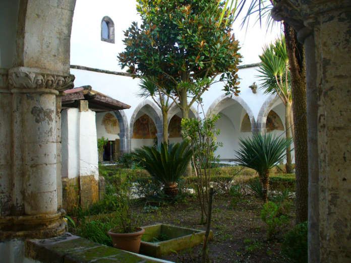 Chiostro Convento di San Francesco a Carinola