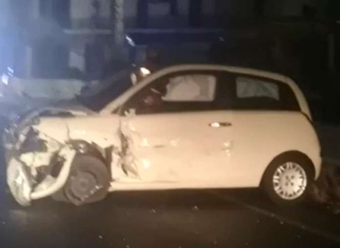 auto incidente salerno