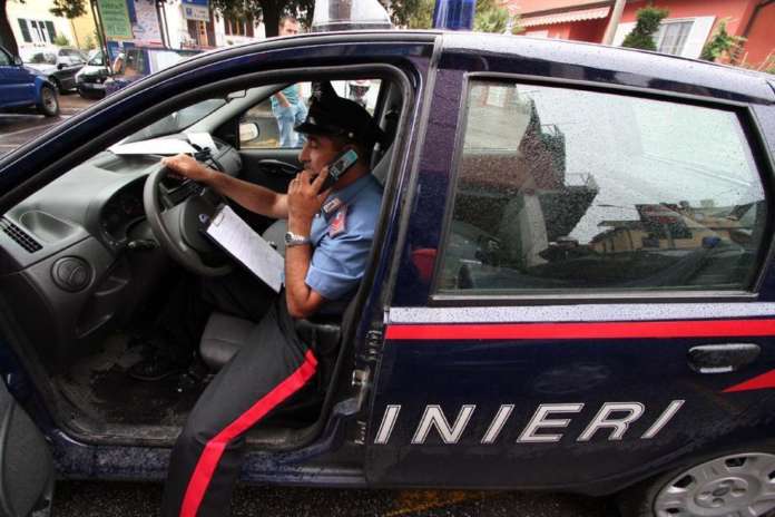 carabinieri-auto