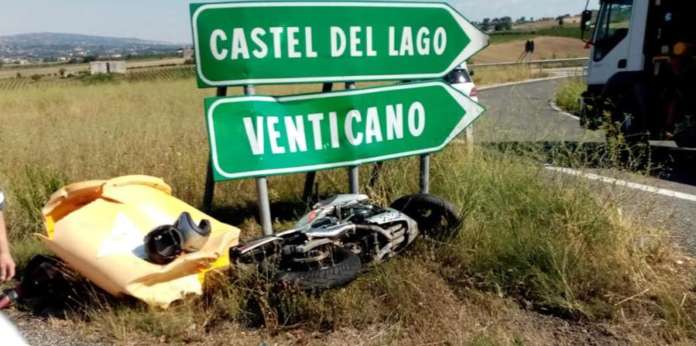 incidente uscita castel del lago moto (1)
