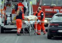 Auto si ribalta lungo la Perugia-Betolle, casertano perde la vita