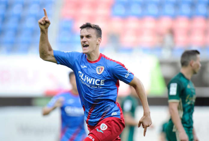 Patryk Dziczek