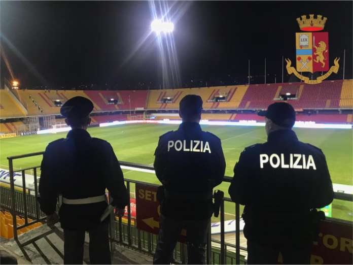 Polizia-Stadio vigorito-benevento