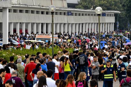 Lavoro: in diecimila a Napoli per concorso Regione Campania