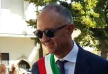 Il sindaco Vessichelli si scaglia contro la dirigente Signoriello: “Comportamento irresponsabile”