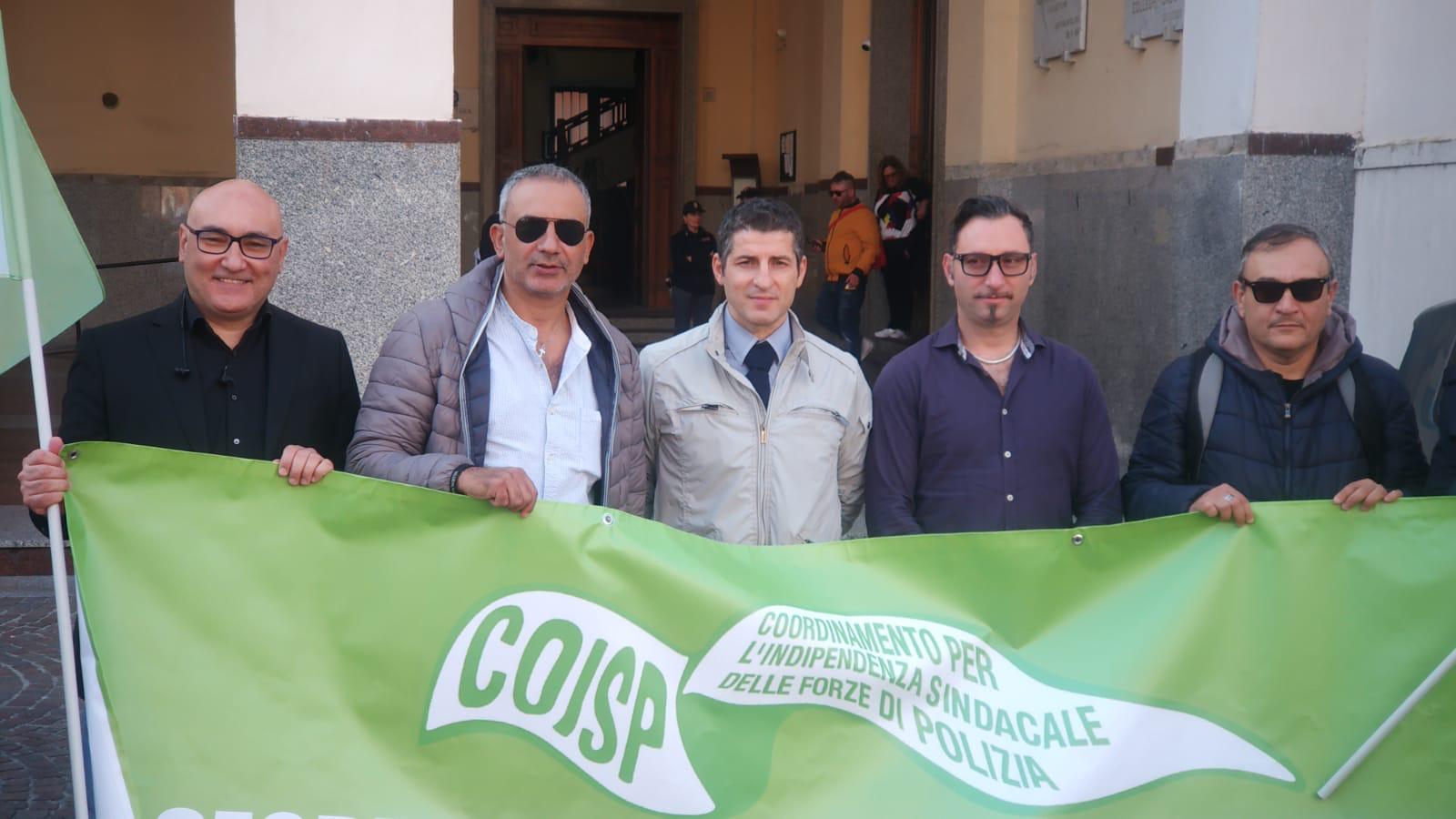 Polizia manifestazione salerno 01